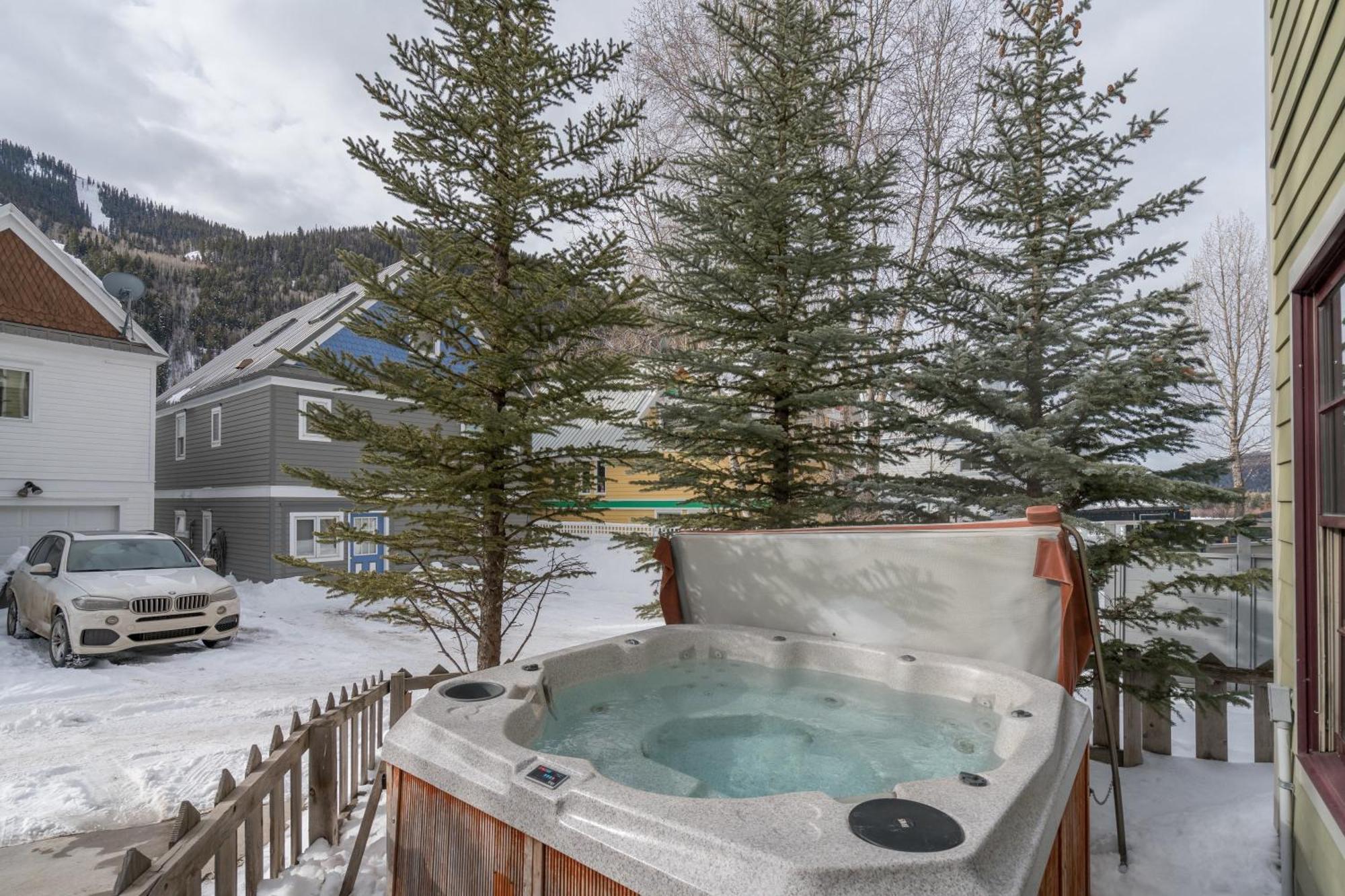 Bachman Village 14 By Avantstay Close To Town The Slopes W Hot Tub Permit12038 Telluride Eksteriør bilde